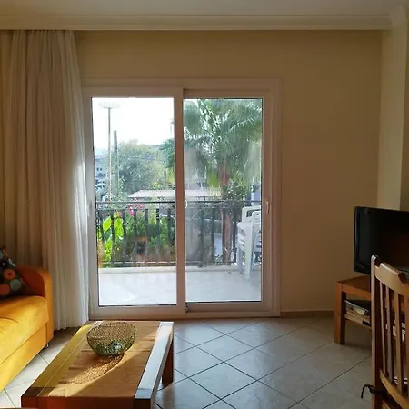 דירה Storks Nest Hause *